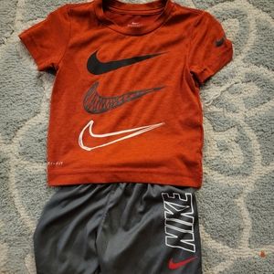 Nike 2T boy outfit